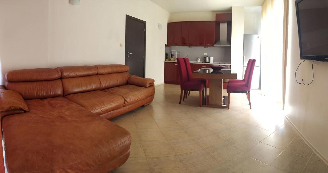 Europroperties Bendita Mare *